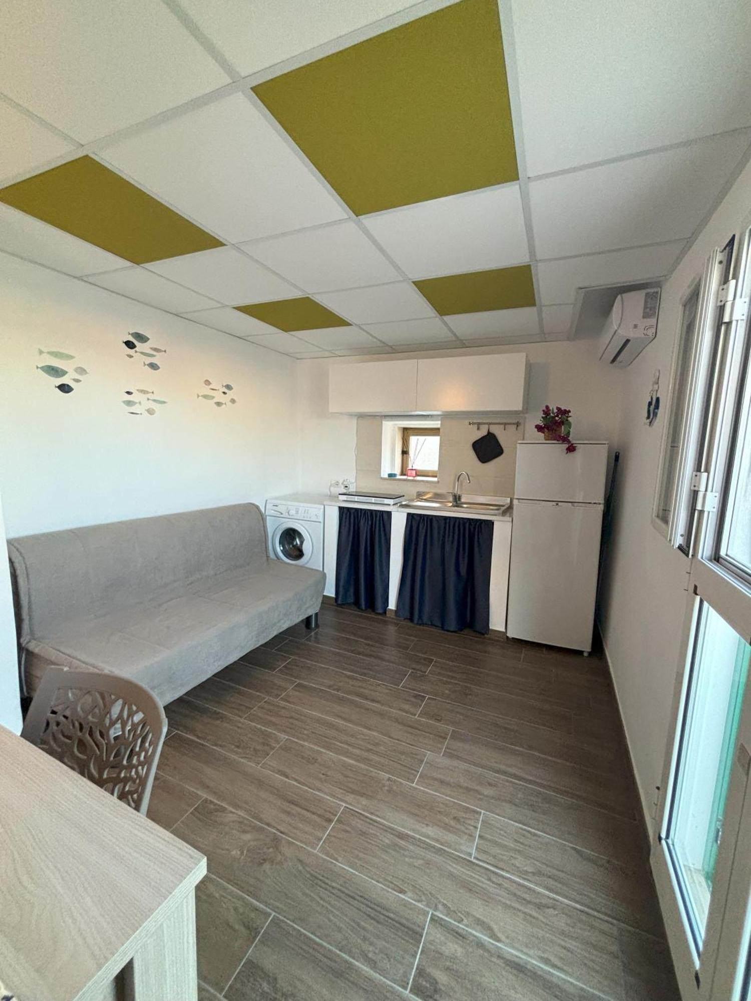Mareluna Rooms Margherita Di Savoia Exterior photo